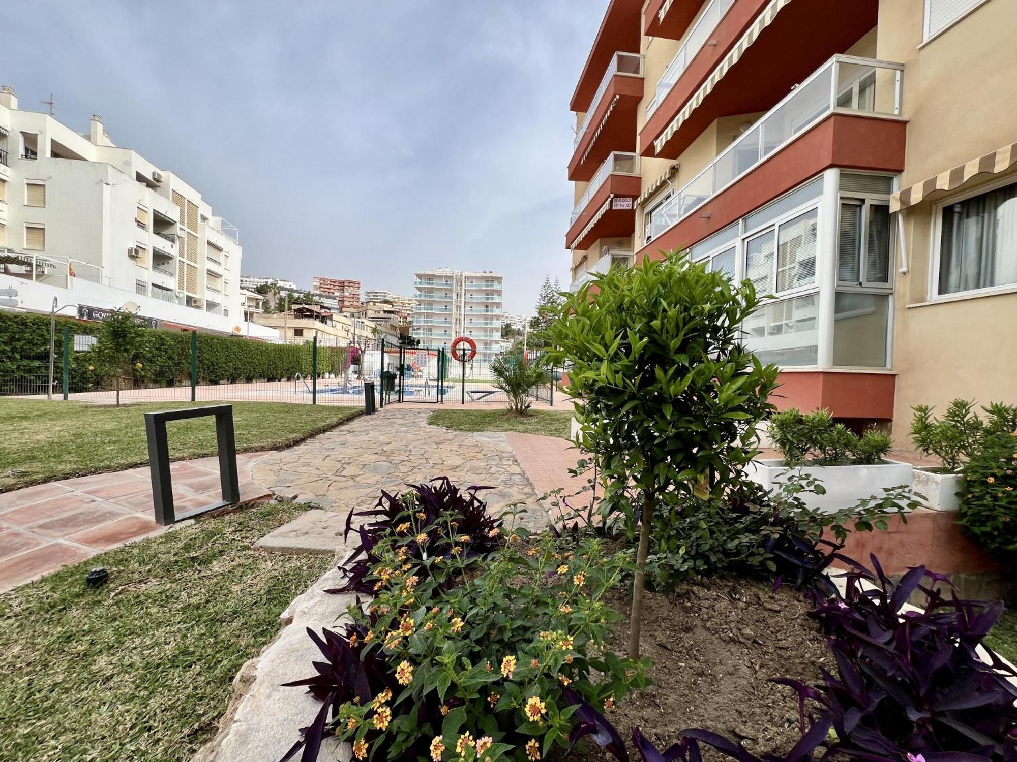 Apartamentos Las Palomas Beach Torremolinos Exterior foto